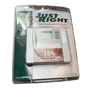 New HUNTER Non-Programmable Digital Thermostat 42999 Heating Air Conditioning - Picture 1 of 2