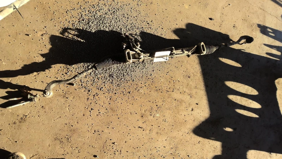 Used Rack and Pinion Assembly fits: 2010 Audi S5 Power Rack and Pinion Servotron Foto 1 de 4