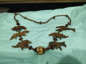 Long Wooden Hand Carved African Animal Beaded Necklace 30” Long - Bild 1 von 6