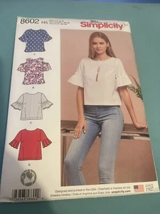 Top Simplicity Pattern 8602 Ms in 2 lunghezze con manica e spalla fredda opts 6- 14 - Foto 1 di 2