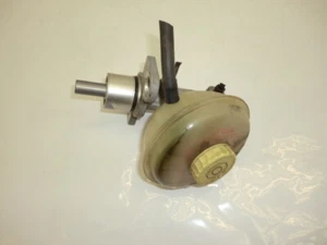 Original Passat 3B Hauptbremszylinder 8D0611301 - Bild 1 von 2