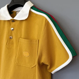 Polo Gucci Rojo y Verde Hombro Rayas Amarillo Mostaza Talla L - Imagen 1 de 8
