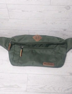 Columbia Waist Hip Fanny Pack Bag Green Hiking Camping Walking Lightweight - Picture 1 of 5
