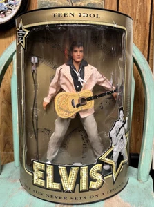 1993 Hasbro Elvis Presley Teen Idol Doll Sun Never Sets on a Legend New In Box - Picture 1 of 11