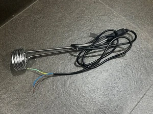 PORTABLE IMMERSION WATER HEATER ELEMENT 2400W HOT WATER SG3-ST SE3A NO PLUG - Picture 1 of 1