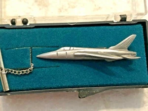 JET FIGHTER PLANE TIE TACK PIN IN CASE - Picture 1 of 4