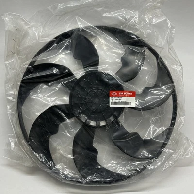 Kia Sorento 2015+ K900 Radiator Engine Cooling Fan Blade Genuine 252312M500 - Image 1 of 2