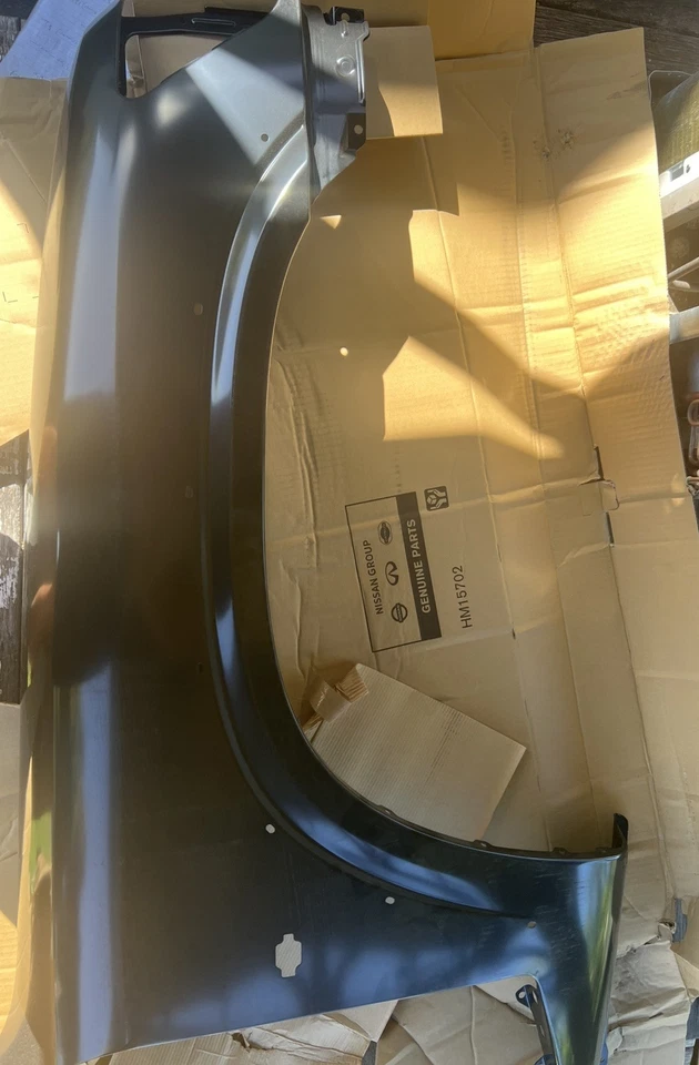 2002 Nissan Patrol Right Hand Guard  - image 1 of 4