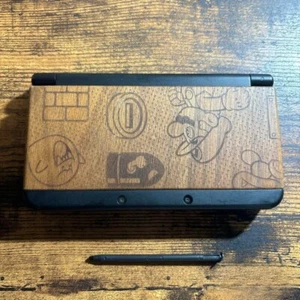 New Nintendo 3DS Wood Grain Mario Dress Up Plate Body used JAPAN good condition - Picture 1 of 12