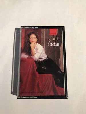 Exitos de Gloria Estefan by Gloria Estefan Cassette, Sep-1990 - Image 1 of 2