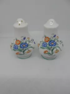 Royal Albert Hamlyn Salt & Pepper Pots Cruet Set Bone China 1st Quality British - Picture 1 of 5