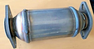 Fits- 2007 - 2009 KIA SPECTRA-SPECTRA5 2.0L DIRECT FIT CATALYTIC CONVERTER - Picture 1 of 2