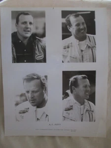 Vintage~A.J. Foyt~Fotografia in bianco e nero~8" x 10"~Professionista in movimento~anni '60 - Foto 1 di 8