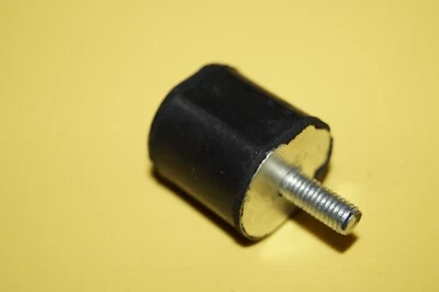 Vibrationsdämpfer Dämpfer Gummipuffer Puffer Stihl 010 015 020 031 MS 200 T HS - Bild 1 von 2