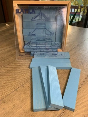 Juego de tablones de bloques de construcción de madera azul KAPLA 40 piezas en caja de madera con cubierta deslizante Foto 1 de 4
