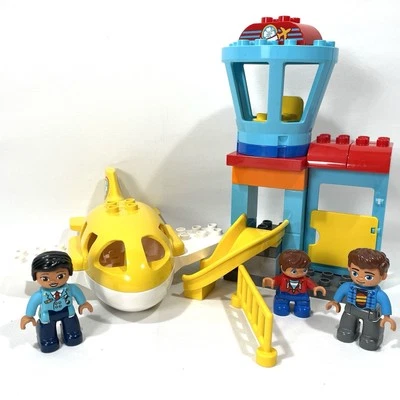 LEGO DUPLO Town Airport 10871 Juego de Construcción Incompleto (24 Piezas) - Usado en Excelente Condición - LEER Foto 1 de 3