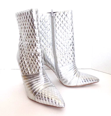 size 8 JEFFREY CAMPBELL quilted SILVER leather pointed toe zip BOOTS booties - Image 1 of 4