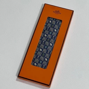 Hermes Seidenkrawatte 7618 TA Afrikanische Maske Marine mit Karton unbenutzt. - Bild 1 von 7