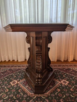 DRAGON SCALES! Fine 19th c Italian Renaissance Carved Walnut Pedestal Table 35" - Image 1 of 4