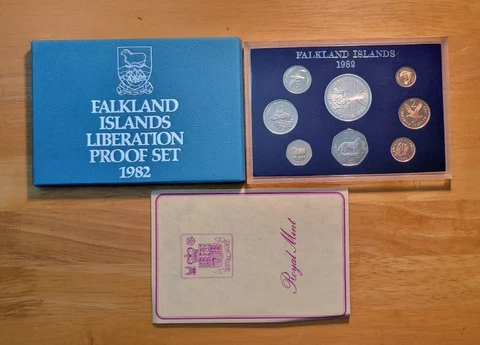 1982 Falkland Islands Liberation Silver Proof Set Cover