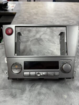Genuine Subaru 72311AG001 Legacy Outback BP BL 04-05 AC Switch Audio Panel OEM - Image 1 of 4
