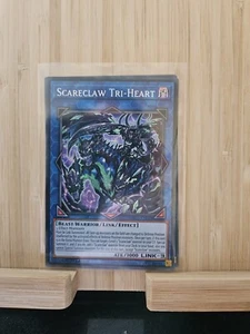 Scareclaw Tri-Heart MP23-EN088 Prismatic Secret Rare 1st Edition YuGiOh - Foto 1 di 1