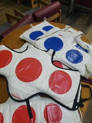 5 Vests Chest Protector Sparring Vest Kids Size Reversible Karate Taekwondo MMA - Image 1 of 4