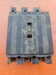 WESTINGHOUSE EB3035 35A 240V 3P - Picture 1 of 6