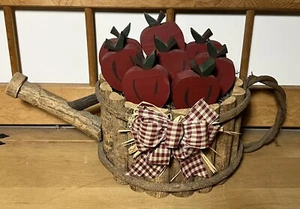 Rustikale Urholz Wasserkanne Block Apfel Wohndeko Vintage gebraucht - Bild 1 von 5