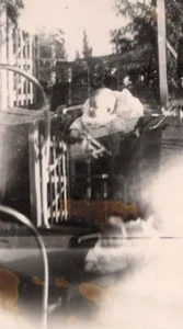 Amateur Misfire Snapshot Strange France Old Photo 1943 - Picture 1 of 4