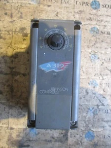 Johnson Control A319 Thermostat Temperature Controller *Tested* - Picture 1 of 5