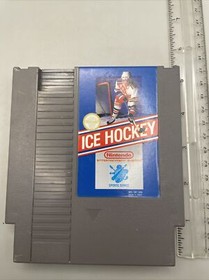 Ice Hockey Nintendo Entertainment System NES 1988 Tested, Clean F1A