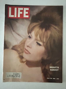 Life Magazine July 28, 1961, Brigitte Bardot, Virgil Grissom, Berlin, J.F.K. - Picture 1 of 4