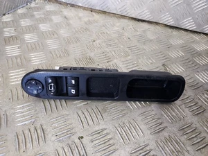 Fensterheberschalter vorne links - Peugeot 207 - von 04-2006 bis 06-2013 - Bild 1 von 6