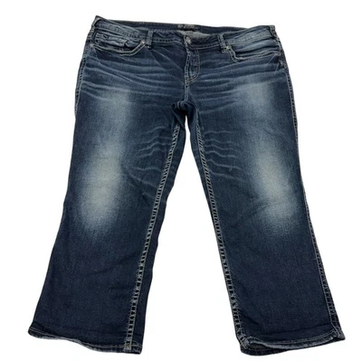 Silver Jeans Co Womens Size 18 Blue Aiko Mid Capri Dark Wash Distressed Denim - Image 1 of 4