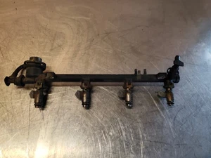 Einspritzrampe Renault Espace 3 III 2.0i 16V 7700107405 - Bild 1 von 8