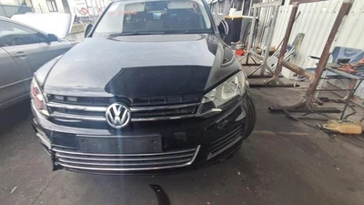 Volkswagen Touareg 7P,  Left Front Window Regulator - image 1 of 4