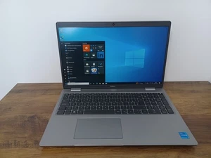 Dell Latitude 5530, Intel Core i5-1235U, 16GB RAM, 512GB SSD - Picture 1 of 9