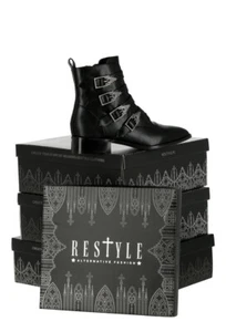Restyle Gothic Winklepicker Stiefel - Kathedrale - Schnalle 80er Jahre Gothic Schuhe mit Absatz - Bild 1 von 13