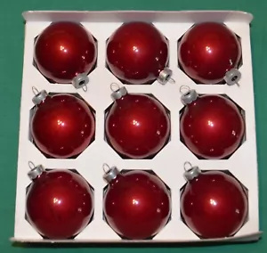 PYRAMID CHRISTMAS ORNAMENTS (BALLS) - BRICK RED - SET OF 9 - ORIGINAL BOX - Picture 1 of 7