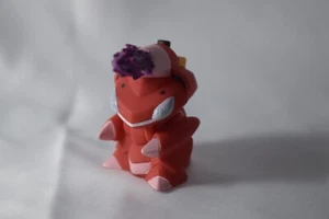 Red Genesect Techno Blast Mythical Pokemon PVC Figure Finger Puppet shiny - Picture 1 of 2