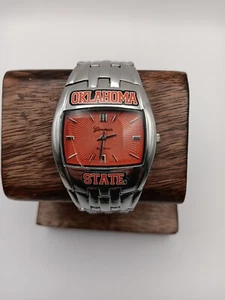 Reloj Hombre Oklahoma State Cowboys Plateado Cara Cuadrada - Imagen 1 de 5