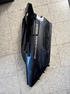 SUZUKI 650 BURGMAN 2009 - CARENAGE LATERAL ARRIERE GAUCHE - Bild 1 von 1