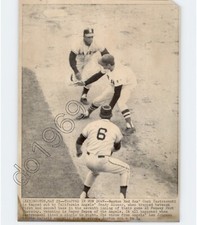 BOSTON RED SOX vs CALIFORNIA ANGELS, MA USA 1960s VTG MLB Baseball Press Photo