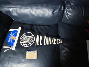 1947 New York Yankees Champs Pennant - Picture 1 of 7