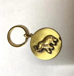 ELEFANTE, PORTACHIAVI MEDIO OTTONE DESIGN ANIMALE - forma rotonda - FOB - tirante cerniera - Foto 1 di 3
