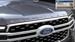 FORD RANGER EVEREST NEXT-GEN "PLATINUM" GENUINE EMBLEM BADGE RAISED LETTERS - Bild 1 von 5