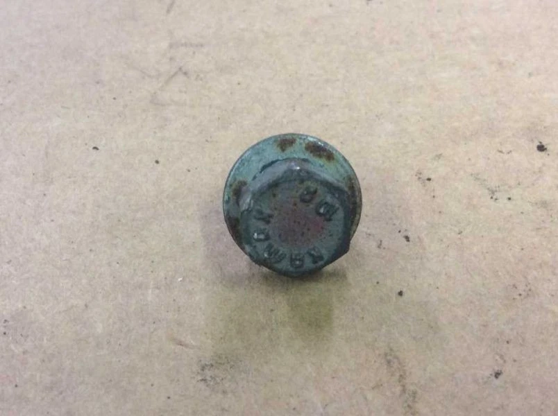 BOMBA DE AGUA 3,2 L POLEA PERNOS PERNOS SE ADAPTA 94 95 1994 1995 MERCEDES BENZ E320 Foto 1 de 2