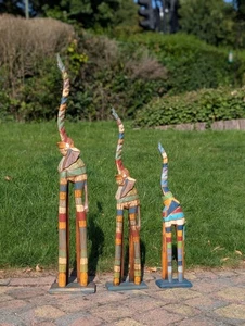 Elefant Skulpturen Fair Trade geschnitzt Holz 3er Set Regenbogen Ornamente - Bild 1 von 19