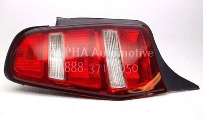 Luz trasera izquierda OEM 2010-2012 Ford Mustang luz trasera izquierda Foto 1 de 4